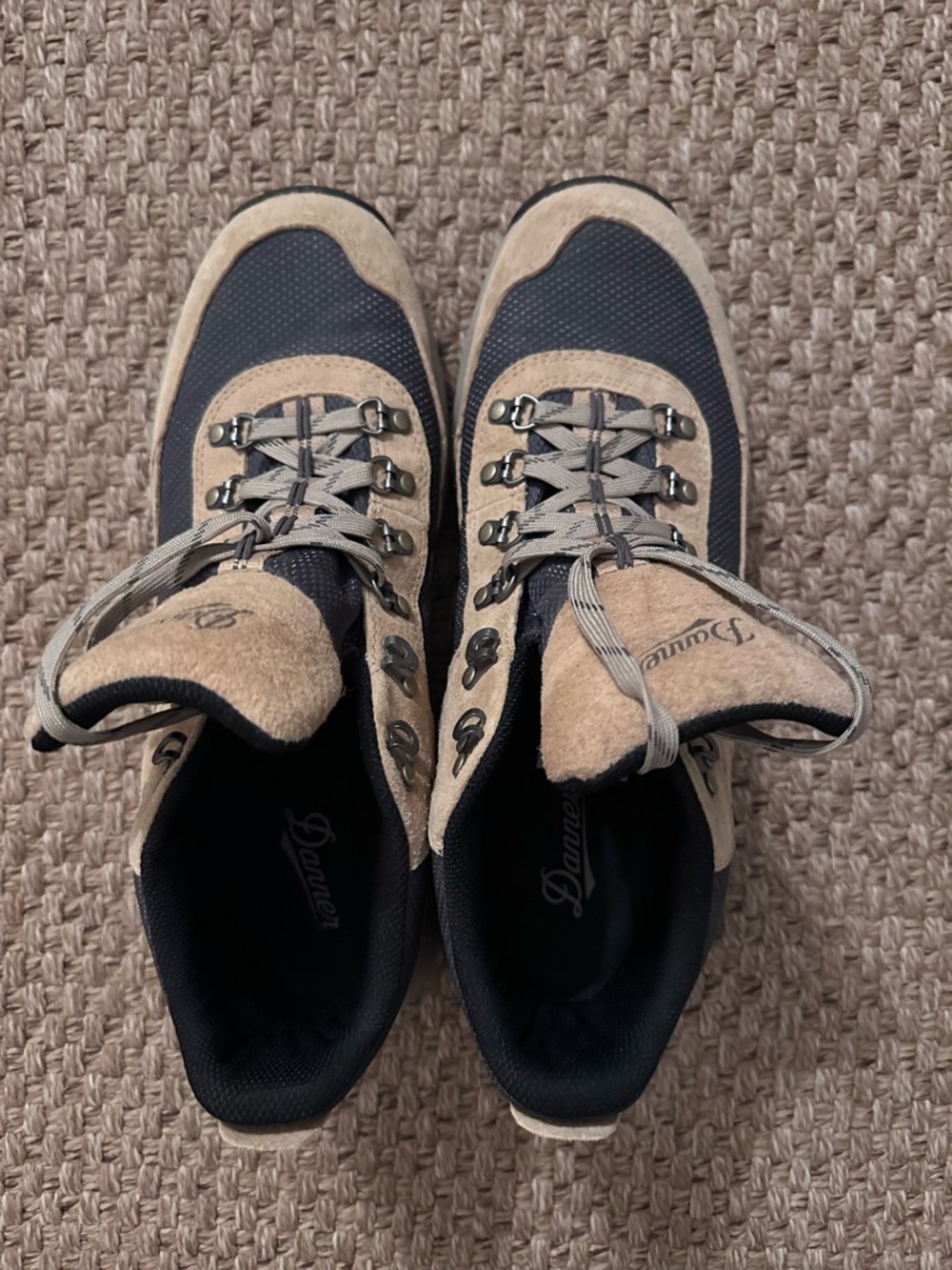 Men’s Danner Hiking Shoes size 12 - Picture 2 of 7
